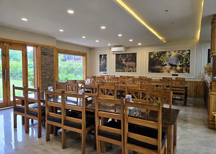 Corbett Mid Forest House - Near Dabka River